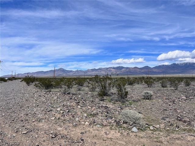 Listing photo 2 for 700 E Howard, Pahrump NV 89060