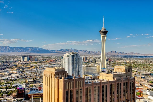 view of city featuring a mountain view