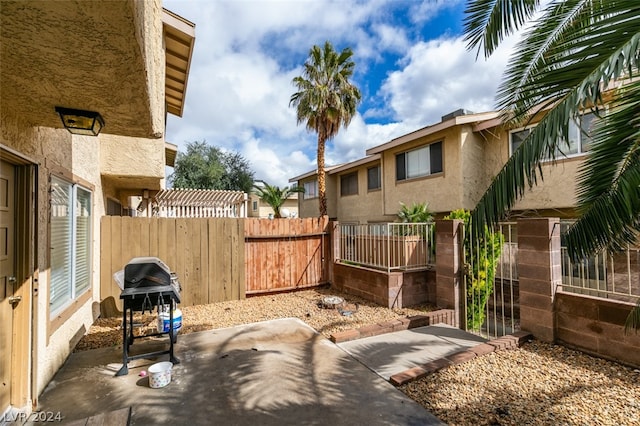 view of terrace featuring grilling area