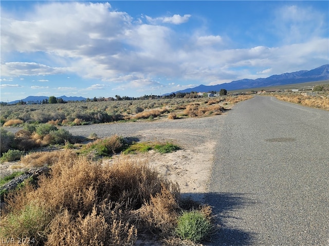 Listing photo 3 for 4161 S Malibou Ave, Pahrump NV 89048