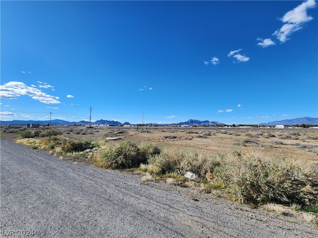 Listing photo 3 for 1461 E Nevada Highway 372, Pahrump NV 89048