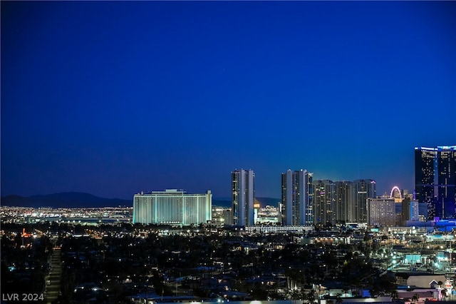 view of property's view of city