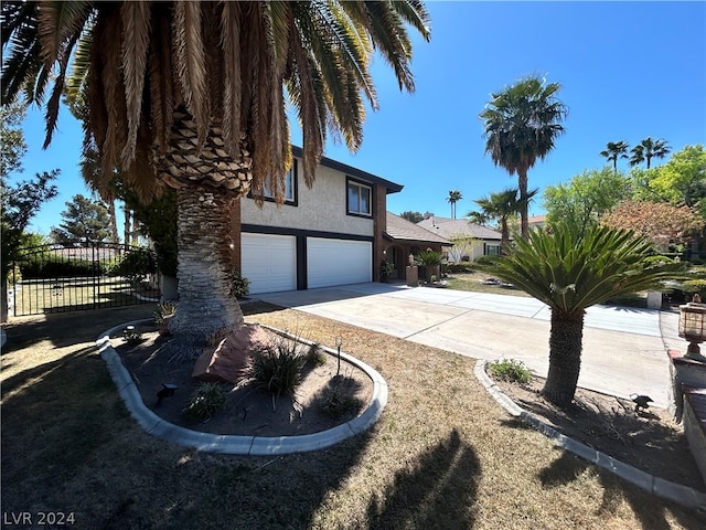 view of front of house featuring a garage