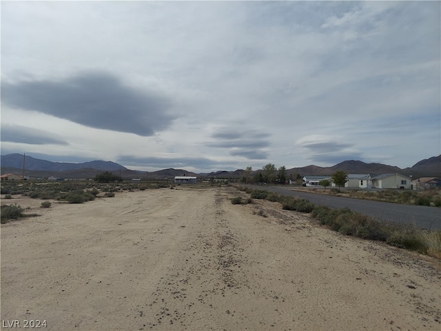 Listing photo 2 for 4311 W Grubstake Ln, Pahrump NV 89060