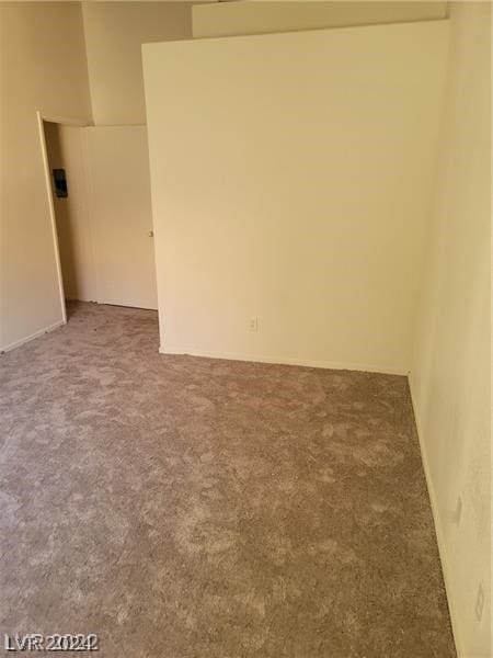 empty room with carpet