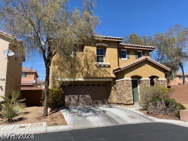 8768 Charm Canyon Ave, Las Vegas NV, 89178, 4 bedrooms, 3 baths house for sale