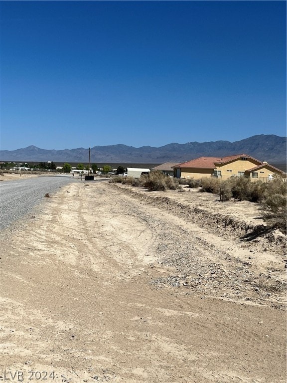 Listing photo 2 for 3831 S Lookout Ave, Pahrump NV 89048