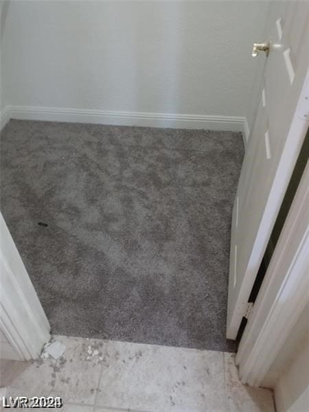 room details with carpet