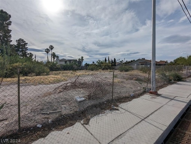 Listing photo 3 for 2949 N Jones Blvd, Las Vegas NV 89108