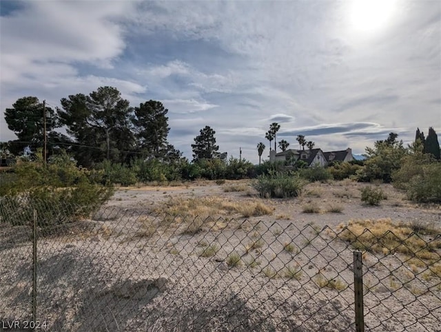 Listing photo 2 for 2949 N Jones Blvd, Las Vegas NV 89108