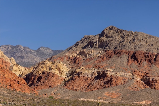 view of mountain feature