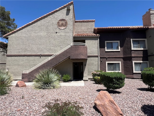 view of front of home