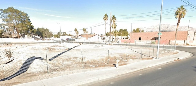 Listing photo 3 for Louise St, Las Vegas NV 89104