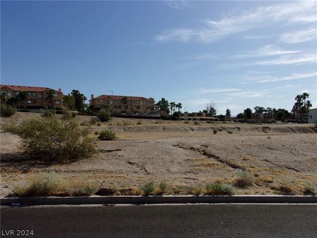 Listing photo 2 for 3644 Bayview Dr, Laughlin NV 89029