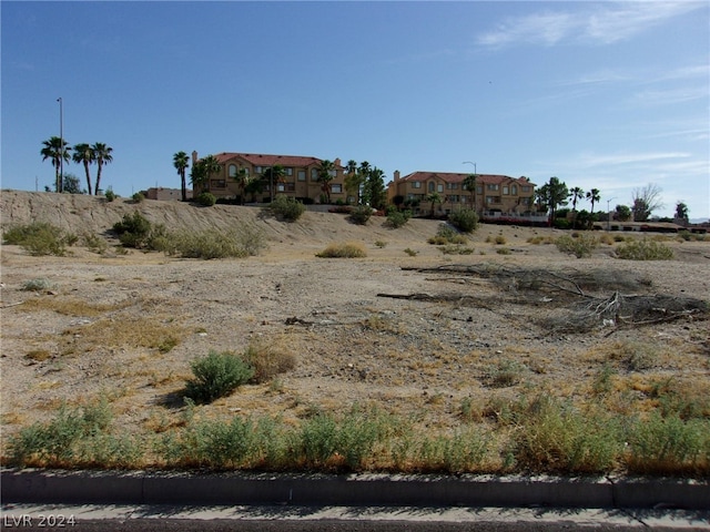 Listing photo 2 for 3634 Bayview Dr, Laughlin NV 89029