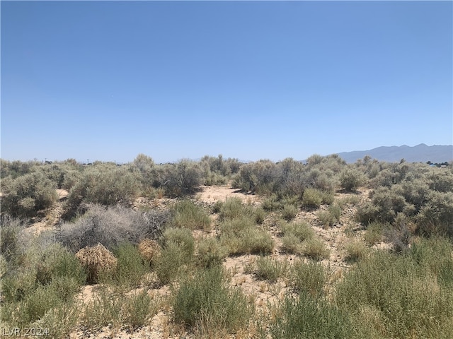 Listing photo 2 for 1670 E Casino St, Pahrump NV 89048