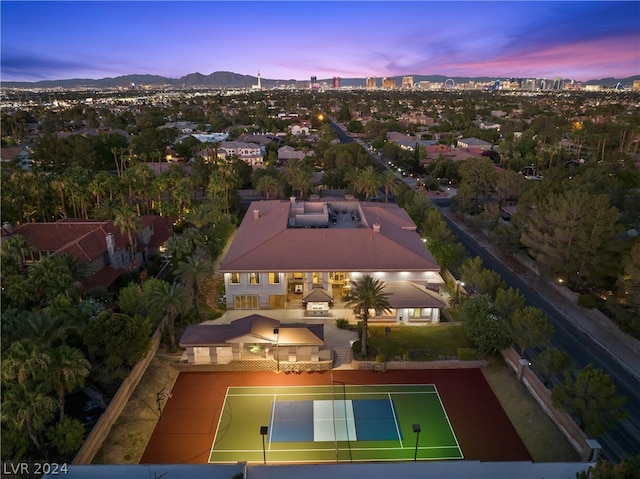 view of aerial view at dusk