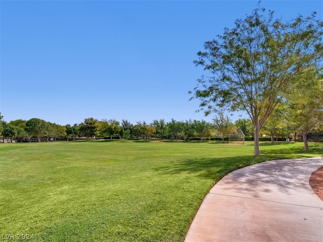 view of home's community featuring a lawn