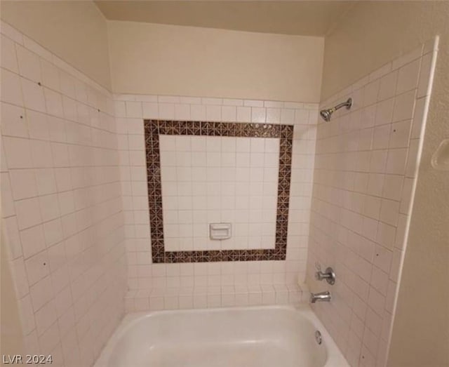 4300 N Lamont St Unit 232, Las Vegas, NV 89115 - bathroom with tiled shower / bath