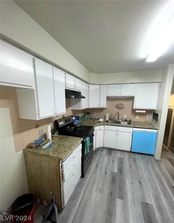 kitchen with electric range, dishwasher, light wood-type flooring, and white cabinetry