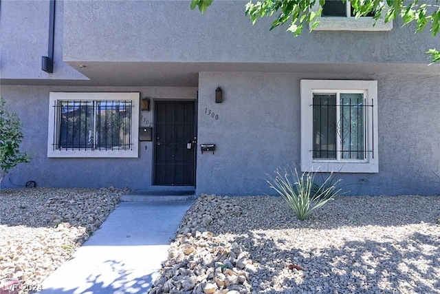 view of entrance to property