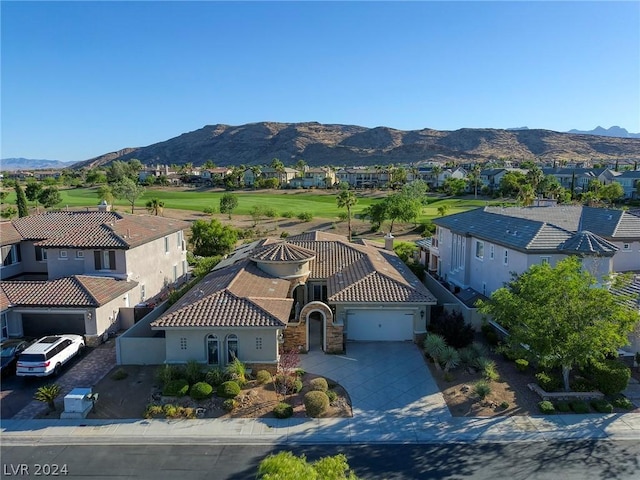 bird's eye view featuring a mountain view