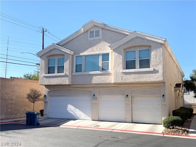 view of front of home featuring a garage