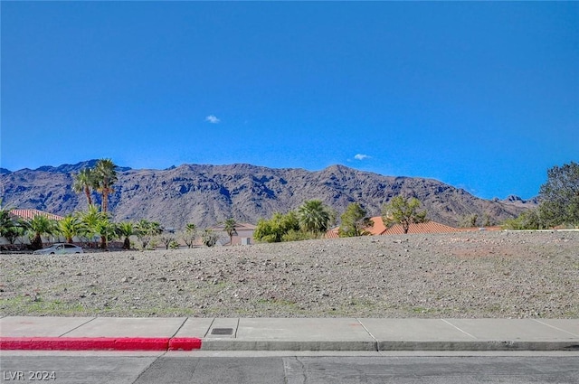 Listing photo 2 for 105 Red Rock Rd, Boulder City NV 89005