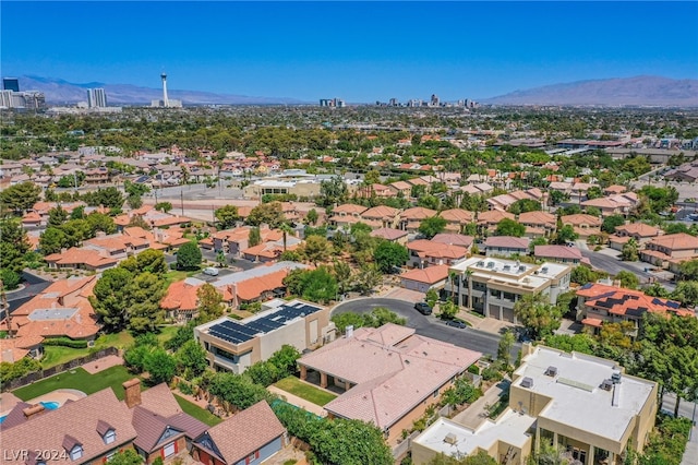 bird's eye view featuring a mountain view