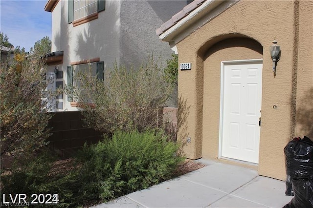 view of entrance to property