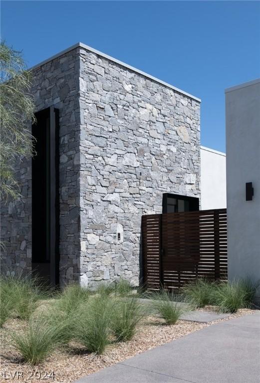 6851 Milos Rd, Las Vegas, NV 89118 - photo 5
