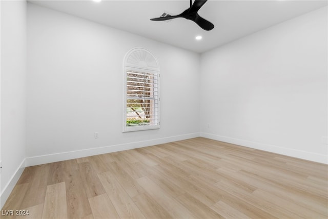 unfurnished room featuring light hardwood / wood-style flooring