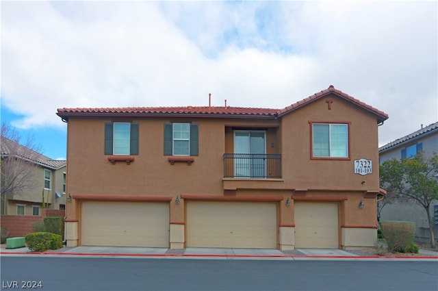 view of front of house with a garage