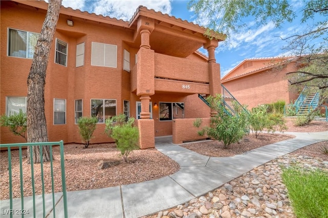 845 Mesquite Springs Dr Unit 101, Mesquite, NV 89027 - view of property with stairs
