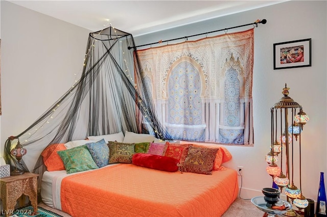 bedroom featuring carpet floors