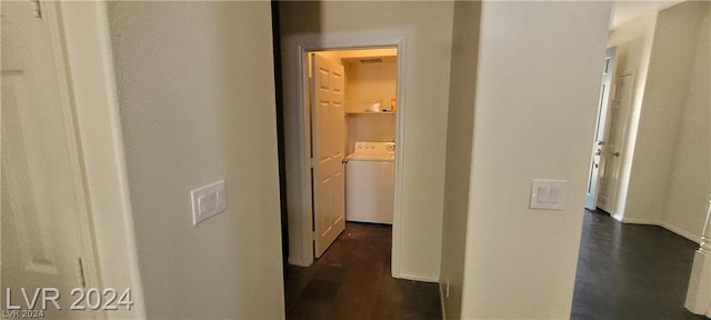 corridor with washer / dryer