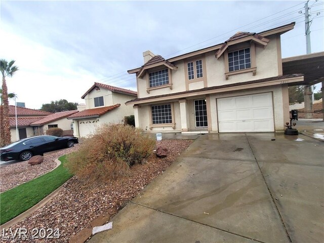 view of front facade with a garage