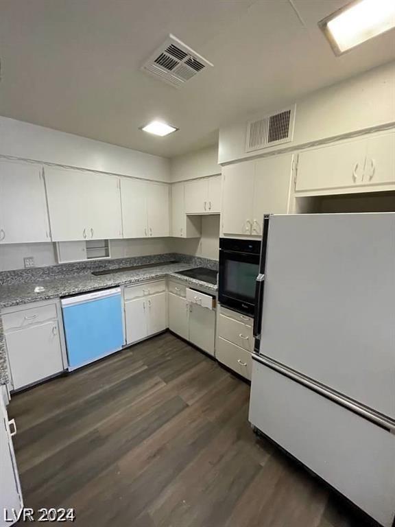 39 E Pacific Ave, Henderson, NV 89015 - photo 14