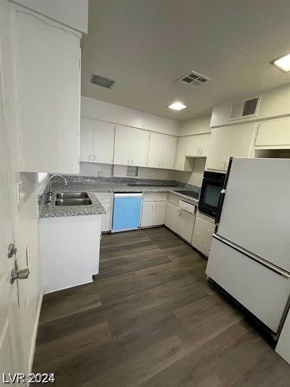 39 E Pacific Ave, Henderson, NV 89015 - photo 17