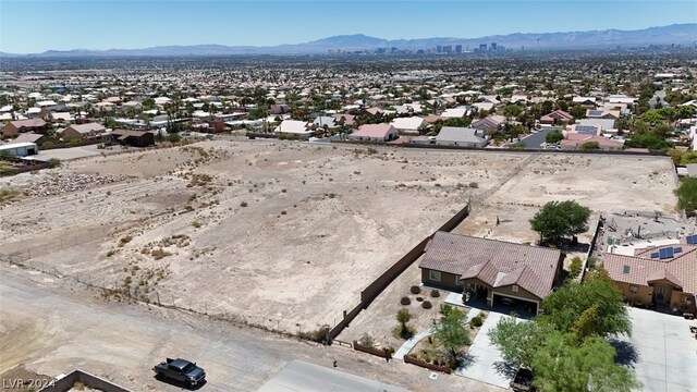 255 Vista Valley St, Las Vegas, NV 89110