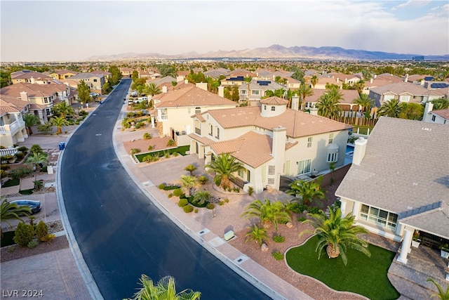 bird's eye view featuring a mountain view