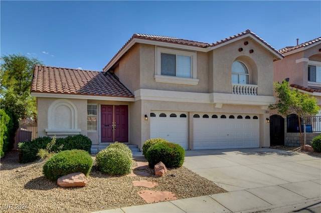 view of front of house with a garage