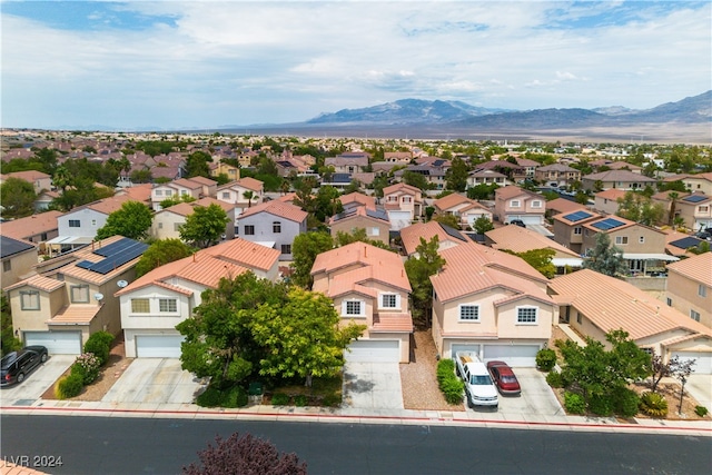 bird's eye view with a mountain view