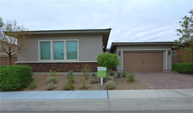 view of front facade with a garage