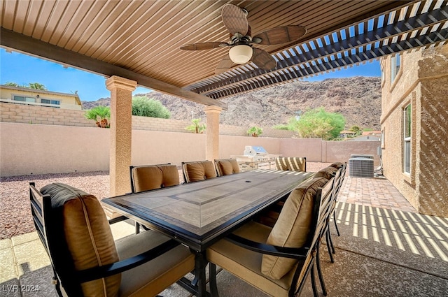 view of patio / terrace with cooling unit and ceiling fan