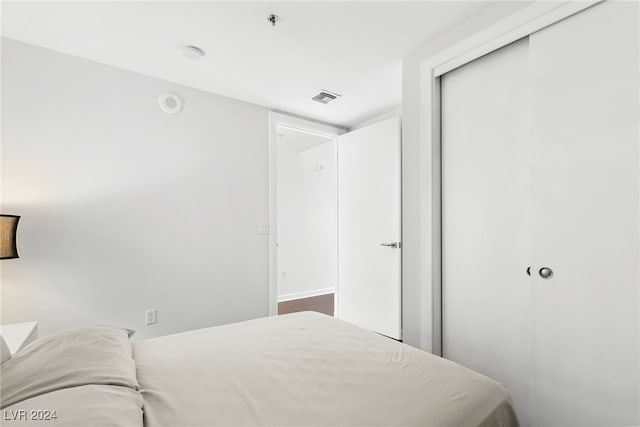 bedroom featuring a closet