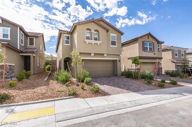 view of front of house featuring a garage