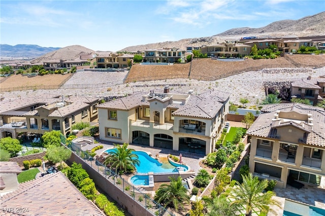 bird's eye view featuring a mountain view