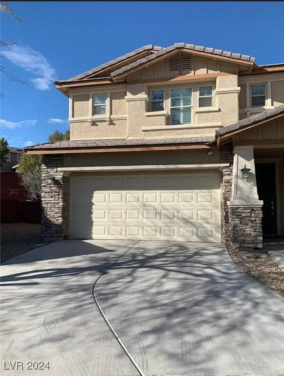 view of front of house with a garage