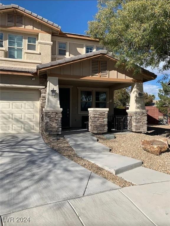 view of front of home featuring a garage